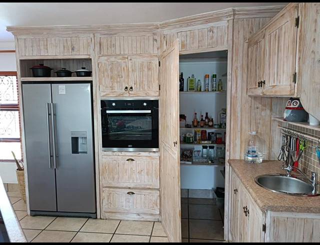 3 BEDROOM HOUSE FOR SALE IN DARLING